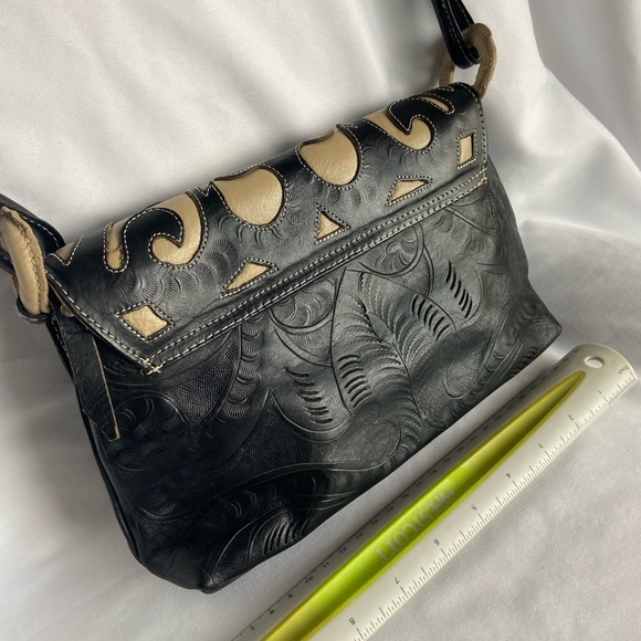 JL Saldivar Leather purse - Picture 3 of 9